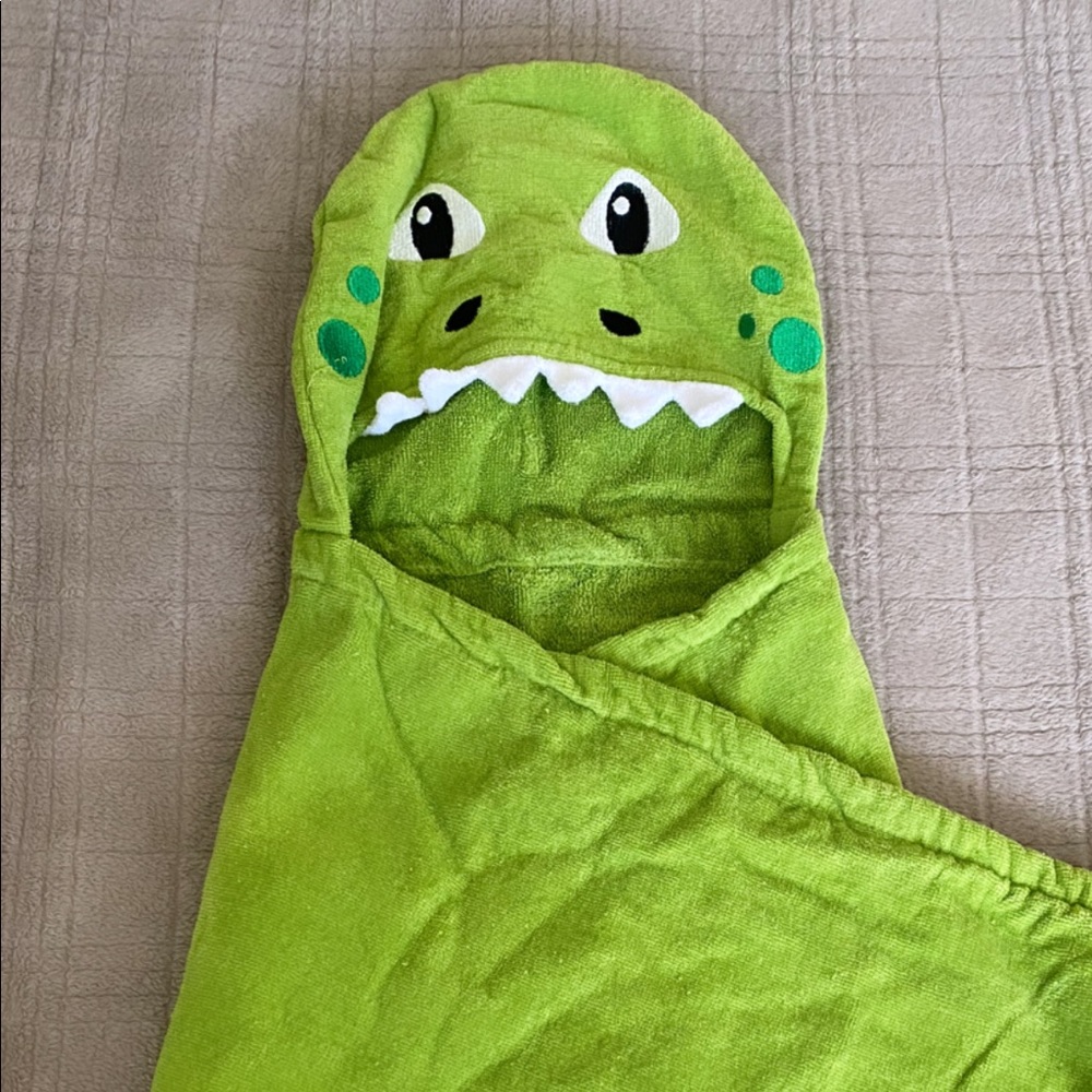 *Never Used* Set of two Dinosaur towels. Green color, great for kids